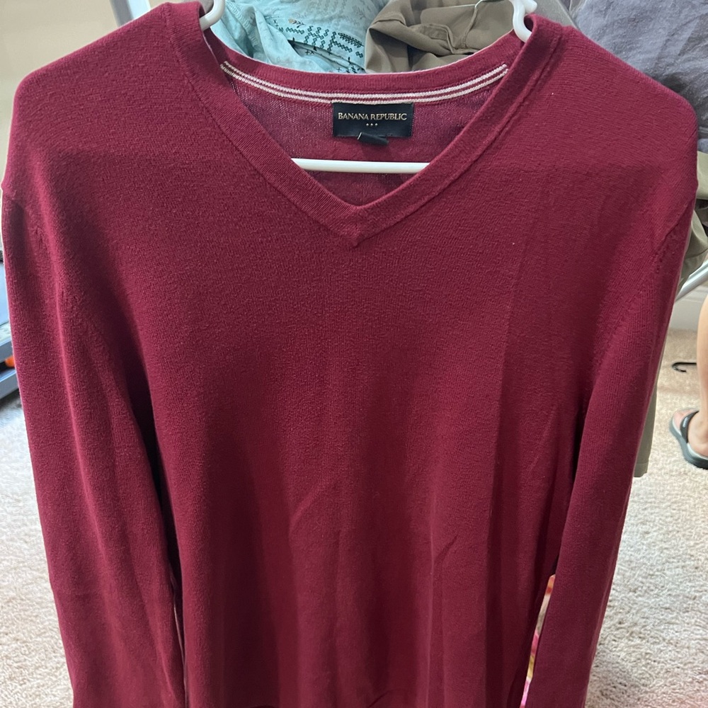 Banana Republic Sweater - Men’s